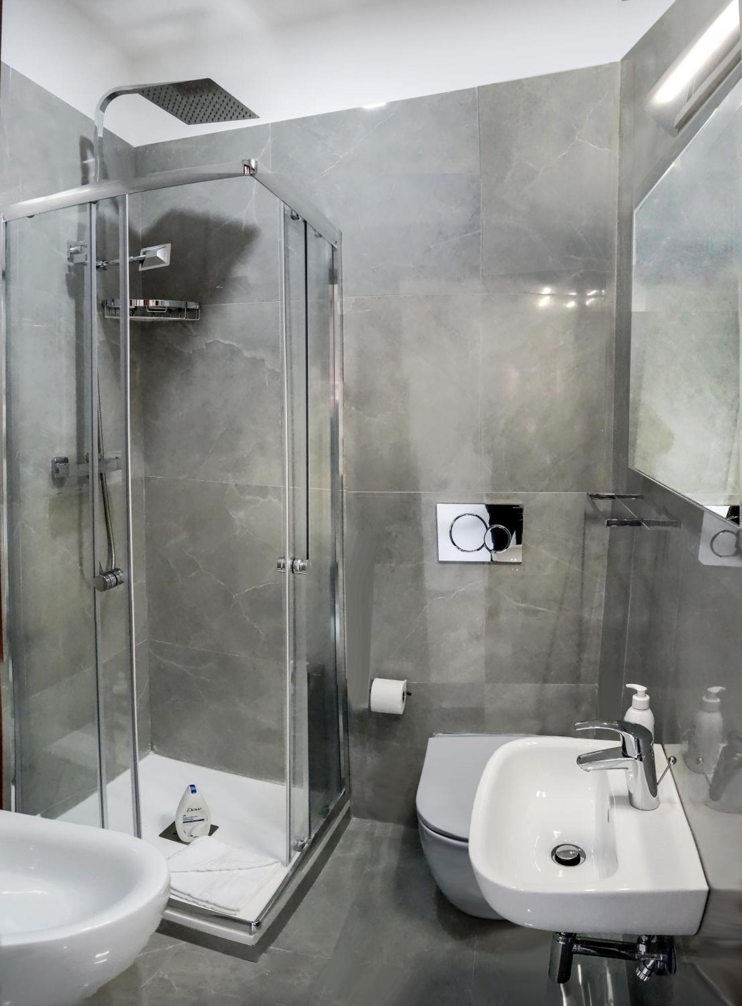 La Fiera Guesthouse Fiumicino Ngoại thất bức ảnh
